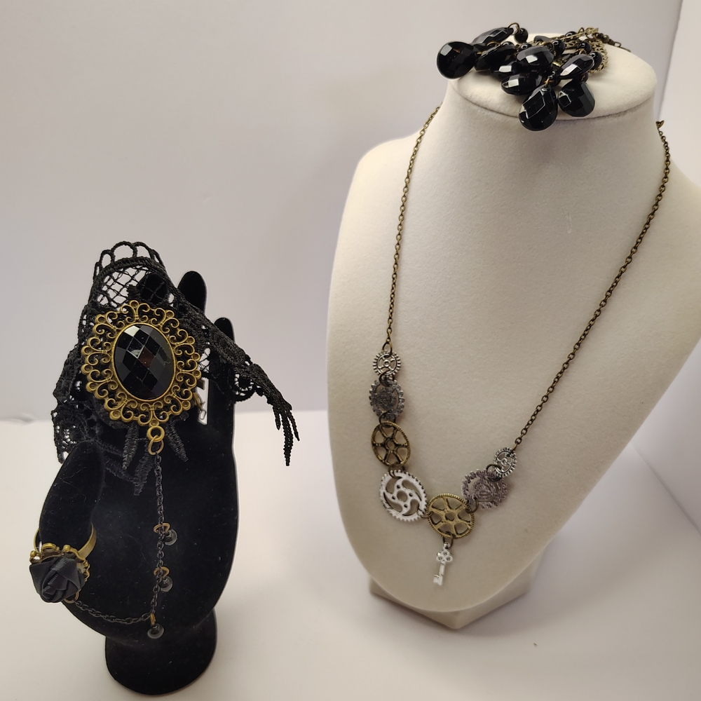 Steampunk-Inspired Black and Gold Necklace & Bracelet Set New